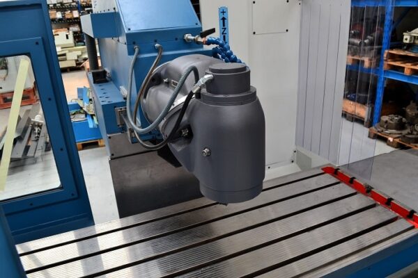 Überholte Bettfräsmaschine CORREA CF17D