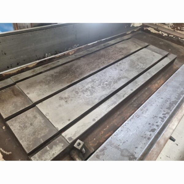 Gebrauchte Flachschleifmaschine TOS BRH 50